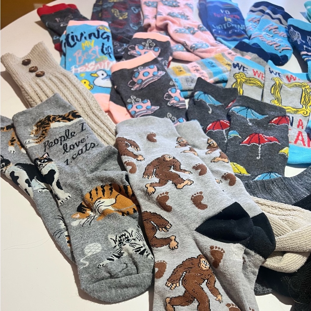 Assorted Colorful Women’s Socks Collection - Picture 6 of 6